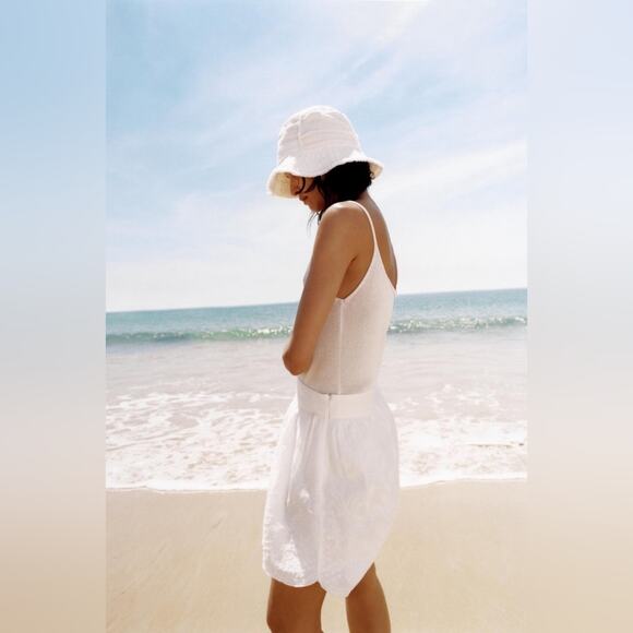 Zara ZW COLLECTION EMBROIDERED MINI SKIRT - Picture 3 of 11